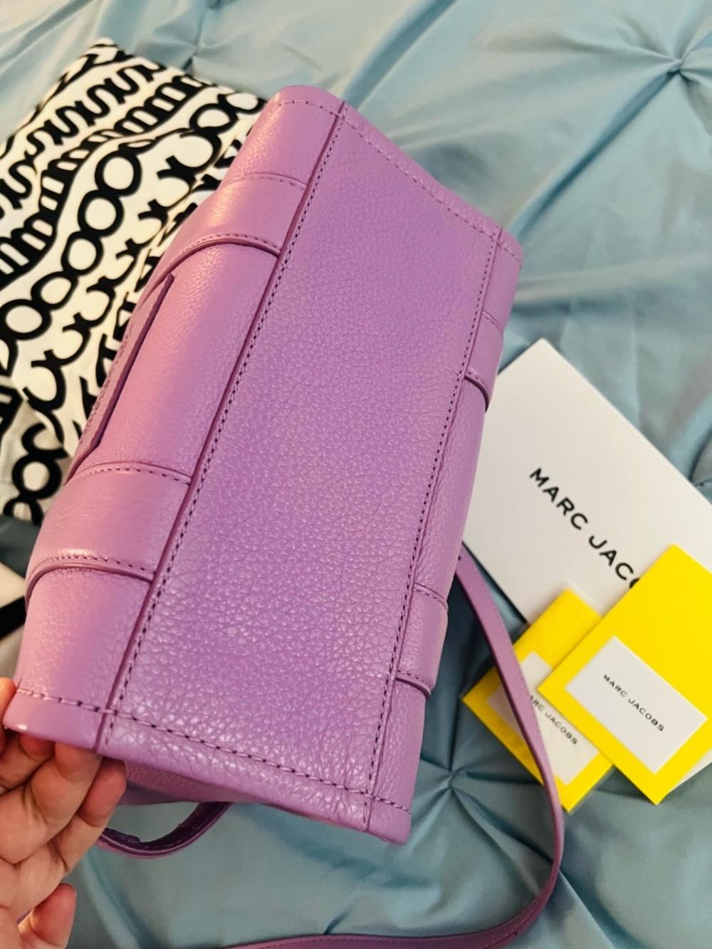 Marc Jacobs The Tote Bag in Lilac Pink Leather - Picture 4 of 5